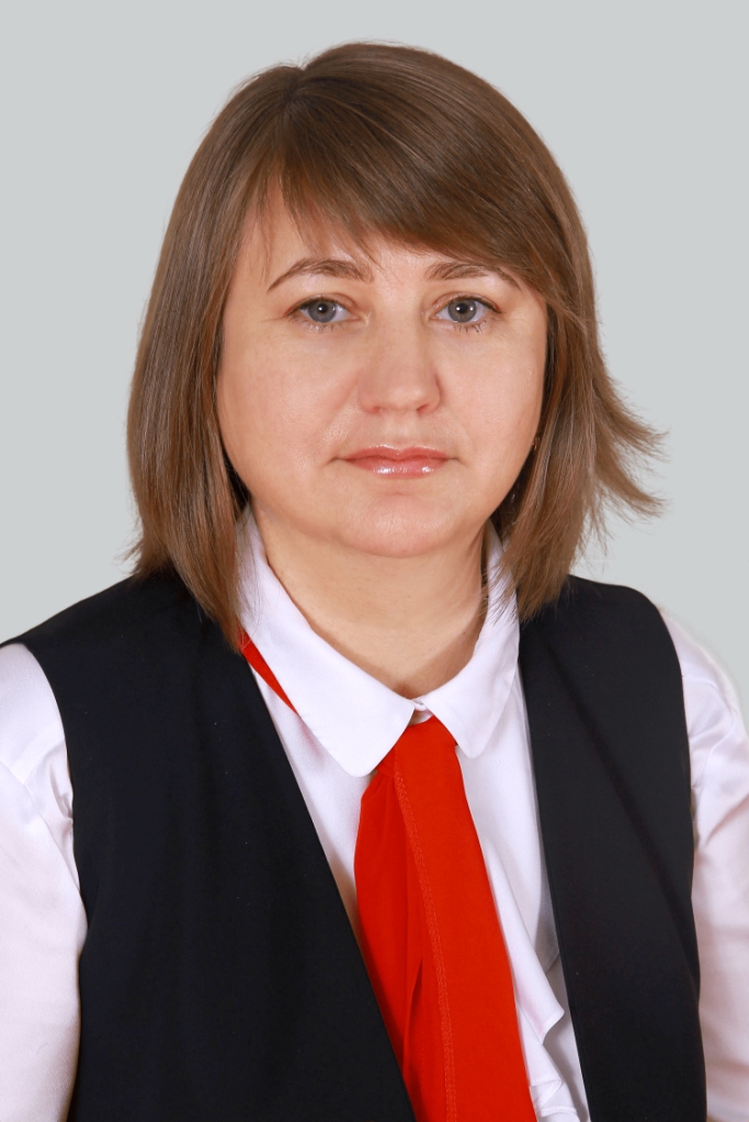Рыжих Елена Ивановна.